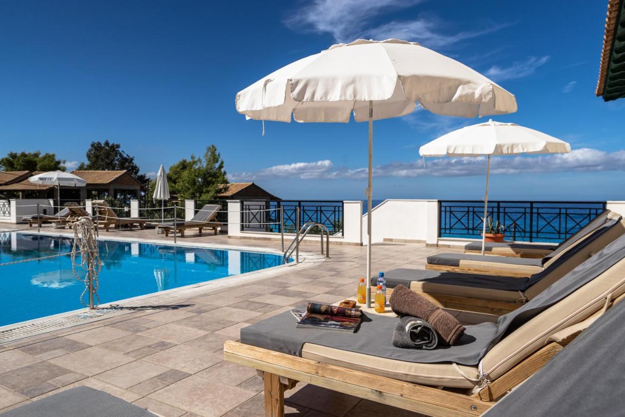 Sunset Premium Studio D Ayios Nikitas Ngoại thất bức ảnh