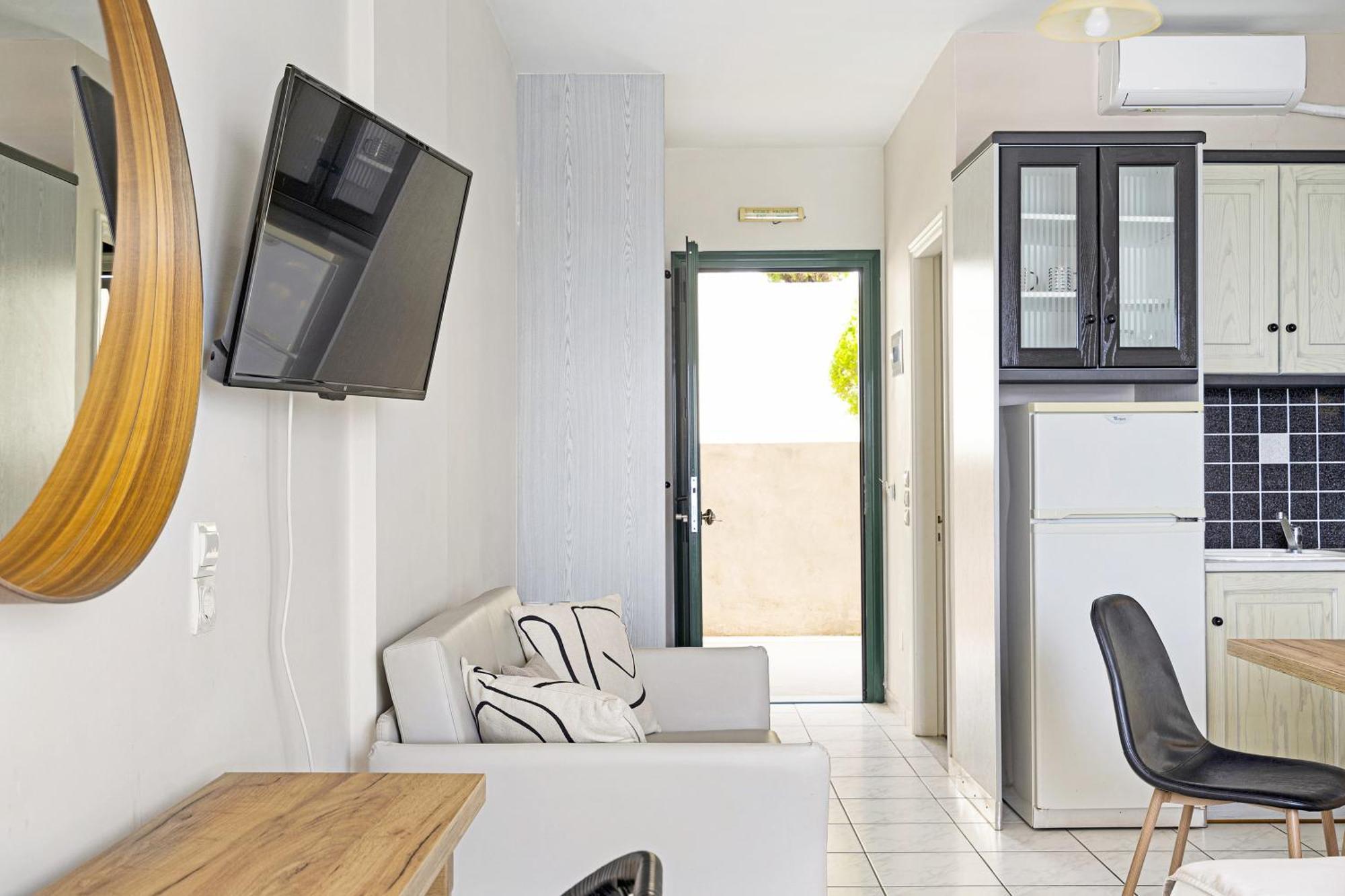 Sunset Premium Studio D Ayios Nikitas Ngoại thất bức ảnh
